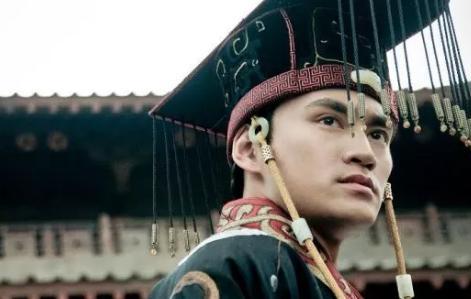 中国史上最完美的皇帝，登基不杀功臣，只宠皇后一人