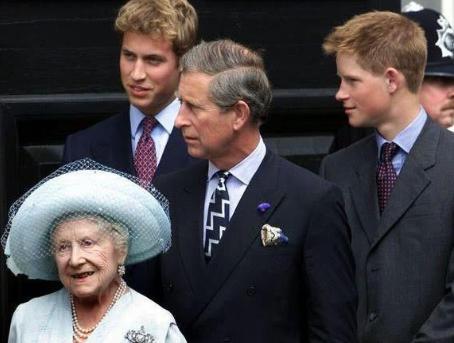 伊丽莎白王后遗产是怎么分配的 遗产的分配合理吗