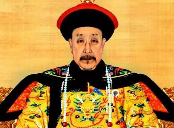 清朝无论皇帝和大臣，为什么脖子上都有一串佛珠？有着什么作用