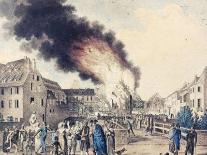 法国二月革命和巴黎六月起义相比有什么不同