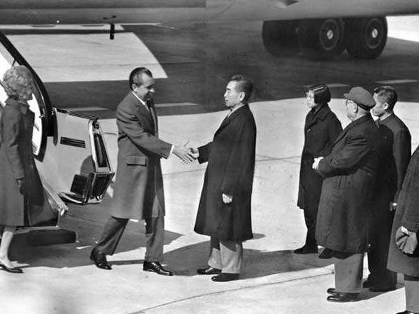 尼克松访华简介 尼克松访华的背景,过程,结果及意义介绍