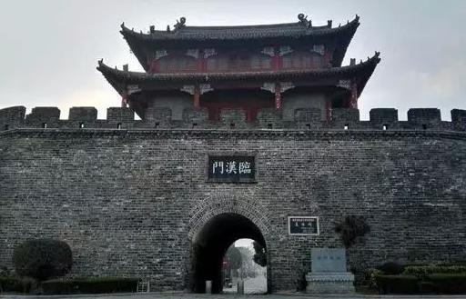 《清明上河图》中的那道城门，是“汴京保卫战”中的哪道门
