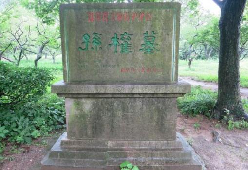 刘备死后葬在了哪里？为什么千百年来无人盗刘备墓？
