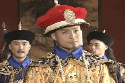 努尔哈赤最杰出的两个儿子，皇太极和多尔衮谁对清朝的贡献更大？