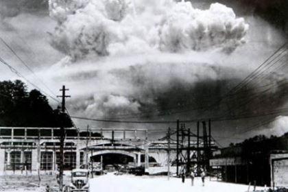 二战末期美国向日本投原子弹曾下六千万张传单通知，日本人为什么不跑？
