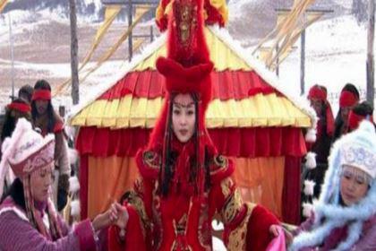 康熙最宠爱的公主是谁？远嫁蒙古最后穿龙袍下葬