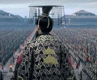 宋朝时期皇帝为何不穿龙袍？原因是什么？