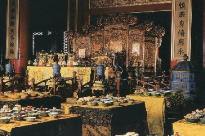 清朝的宫宴是什么样的？到底有多少菜呢？
