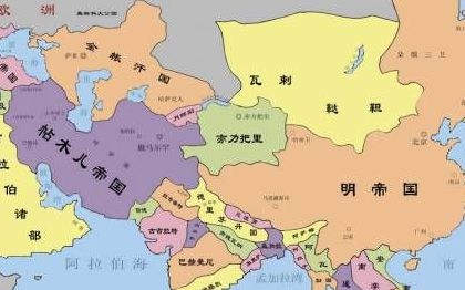 除了蒙元帝国本部之外，在四个汗国中哪个最为强大？