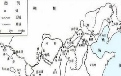 明朝为防止蒙元残余势力伺机南下，就设立了哪九个军事重镇？