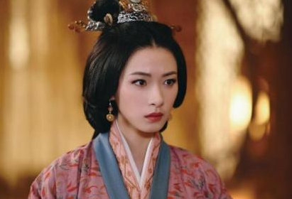 影视剧中坚强冷静的伏寿皇后，在历史上是怎么的人呢？